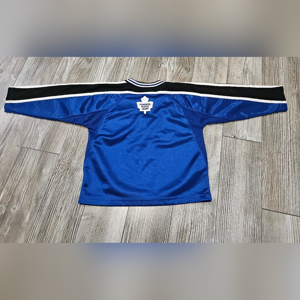 NHL Toronto Maple Leafs Blue Black Kids Jersey - Picture 4 of 5